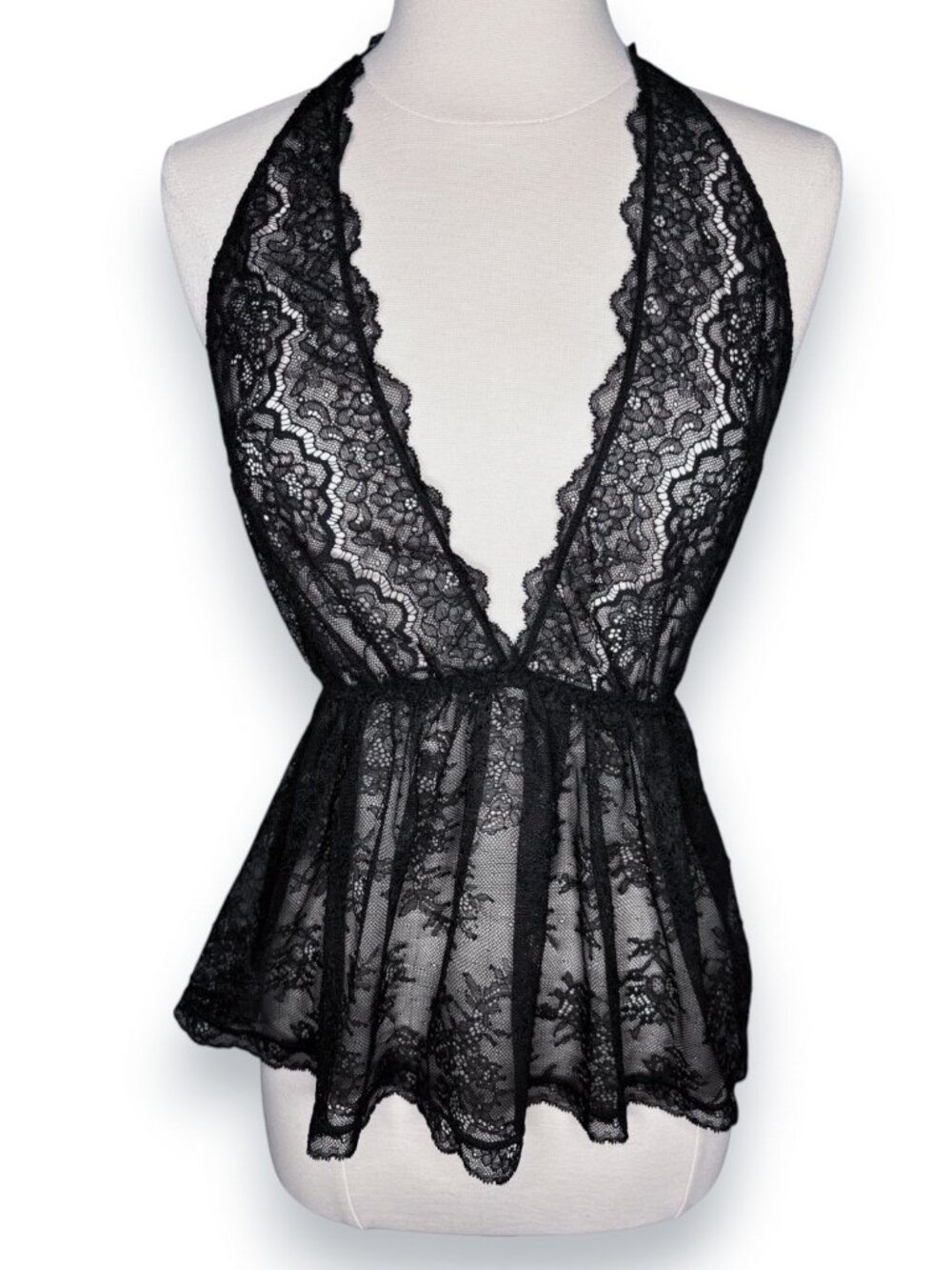 Victoria's Secret Black Sheer Lace V-Neck Halter Peplum Top Lingerie Size Medium